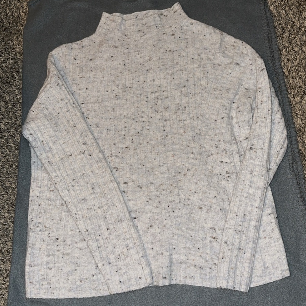 Women's Speckled Gray Sweater
